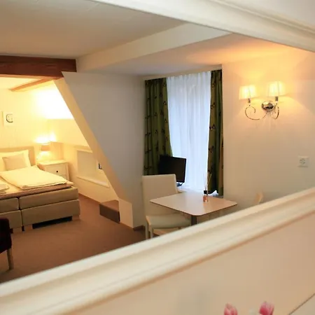Krone Hotel 2*